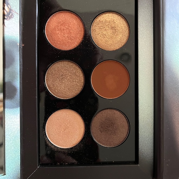 Pat McGrath Eyeshadow Palette - Picture 2 of 4